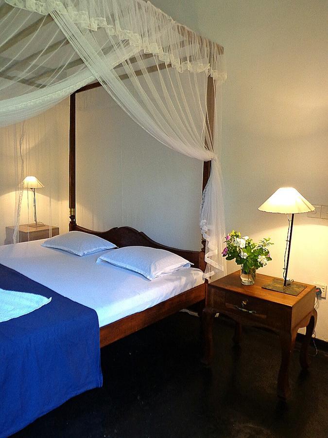 Shehani Beach Bungalow Тангалла Экстерьер фото